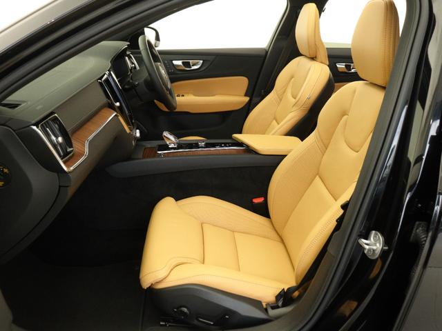 V60 クロスカントリー アルティメット B5 AWD サンルーフ Google搭載 ドラレコ 48V 19インチダイヤモンドカットAW 前後シートヒーター シートエアコン ステアリングホイールヒーター ワイヤレススマホチャージ リニアライムウッドパネル(12枚目)