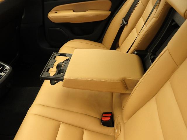 V60 クロスカントリー アルティメット B5 AWD サンルーフ Google搭載 ドラレコ 48V 19インチダイヤモンドカットAW 前後シートヒーター シートエアコン ステアリングホイールヒーター ワイヤレススマホチャージ リニアライムウッドパネル(39枚目)