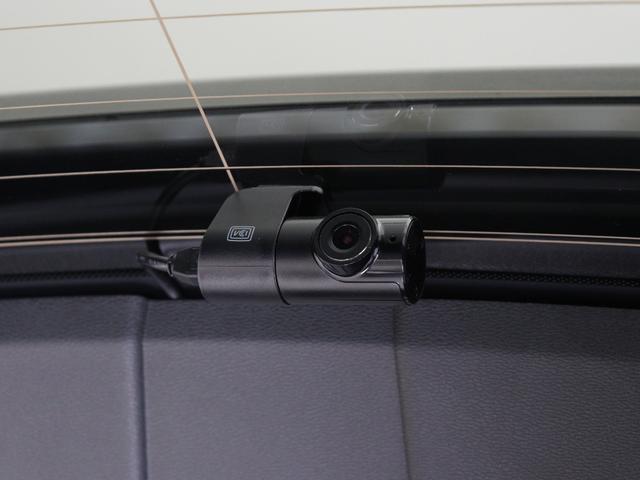 Ｖ６０ Ｂ５　インスクリプション　Ｂ５エンジン　サンルーフ　クライメートＰＫＧ　ドラレコ　４８Ｖ　１９インチＡＷ　白革　前後シートヒーター　ベンチレーション機能　リラクゼーション機能　ｈａｒｍａｎ／ｋａｒｄｏｎ　ドリフトウッドパネル（36枚目）