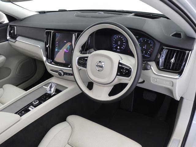 Ｖ６０ Ｂ５　インスクリプション　Ｂ５エンジン　サンルーフ　クライメートＰＫＧ　ドラレコ　４８Ｖ　１９インチＡＷ　白革　前後シートヒーター　ベンチレーション機能　リラクゼーション機能　ｈａｒｍａｎ／ｋａｒｄｏｎ　ドリフトウッドパネル（39枚目）