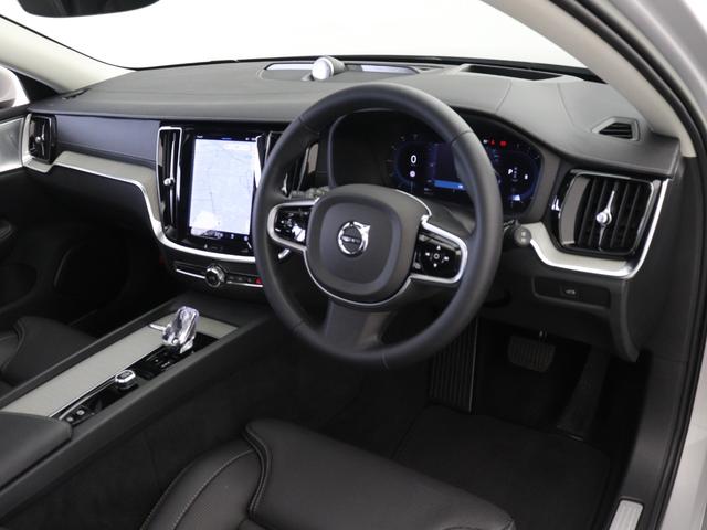 Ｖ６０ アルティメット　Ｂ４　サンルーフ　Ｂ＆Ｗ　Ｇｏｏｇｌｅ　４８Ｖ　クリスタルシフトノブ　ドリフトウッドパネル　ベンチレーション機能　リラクゼーション機能　前後シートヒーター　ステアリングホイールヒーター　１８インチＡＷ（37枚目）