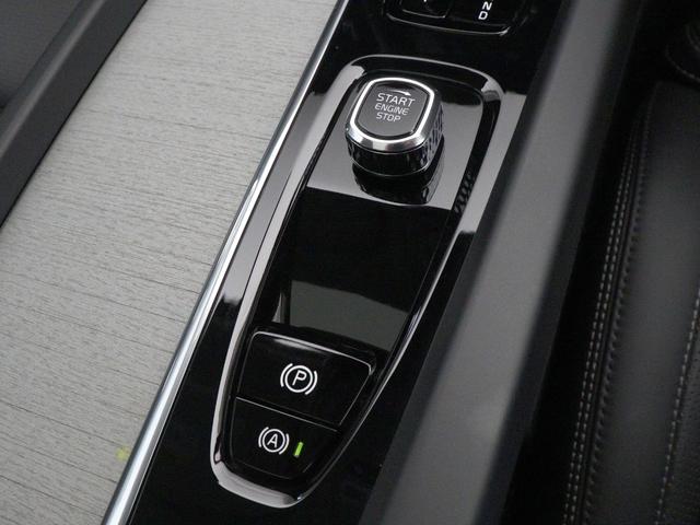Ｖ６０ アルティメット　Ｂ４　サンルーフ　Ｂ＆Ｗ　Ｇｏｏｇｌｅ　４８Ｖ　クリスタルシフトノブ　ドリフトウッドパネル　ベンチレーション機能　リラクゼーション機能　前後シートヒーター　ステアリングホイールヒーター　１８インチＡＷ（49枚目）