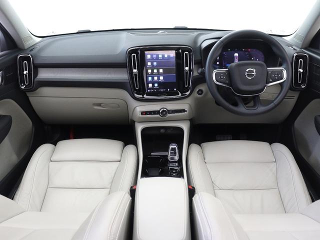 ＸＣ４０ アルティメット　Ｂ４　ＡＷＤ　電動パノラマサンルーフ　Ｇｏｏｇｌｅ搭載　前後純正ドラレコ　４８Ｖ　ｈａｒｍａｎ／ｋａｒｄｏｎ　前後シートヒーター　ステアリングホイールヒーター　１９ＡＷ　クリスタルシフトノブ　ドリフトウッドパネル（4枚目）