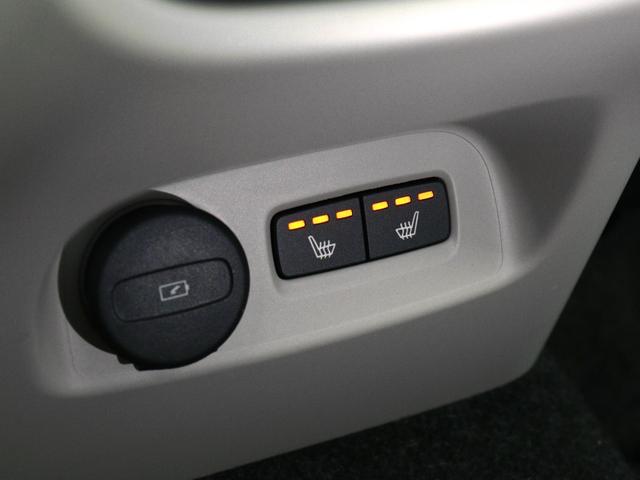 ＸＣ４０ アルティメット　Ｂ４　ＡＷＤ　ピクセルＬＥＤ　２０２４年モデル　Ｇｏｏｇｌｅ搭載　純正３６０°ドラレコ　４８Ｖ　白革　ｈａｒｍａｎ／ｋａｒｄｏｎ　前後シートヒーター　ステアリングヒーター　パワーテールゲート　クリスタルシフトノブ（13枚目）