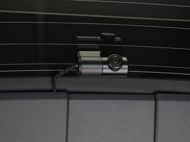 ＸＣ４０ アルティメット　Ｂ４　ＡＷＤ　ピクセルＬＥＤ　２０２４年モデル　Ｇｏｏｇｌｅ搭載　純正３６０°ドラレコ　４８Ｖ　白革　ｈａｒｍａｎ／ｋａｒｄｏｎ　前後シートヒーター　ステアリングヒーター　パワーテールゲート　クリスタルシフトノブ（35枚目）