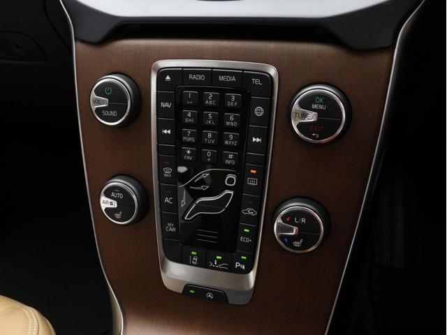 V40 T3 インスクリプション 2019年モデル 茶革 harman/kardon モダンウッドパネル シートヒーター リアビューカメラ LEDヘッドライト パドルシフト 17インチAW レーンキープ 追従クルーズコントロール(45枚目)
