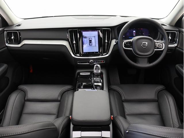 Ｖ６０ ウルトラ　Ｔ６　ＡＷＤ　プラグインハイブリッド　ＰＨＥＶ　サンルーフ　Ｇｏｏｇｌｅ搭載　ドラレコ　前後シートヒーター　ステアリングホイールヒーター　リラクゼーション機能　ベンチレーション機能　クリスタルシフトノブ　ドリフトウッドパネル　１９ＡＷ（4枚目）