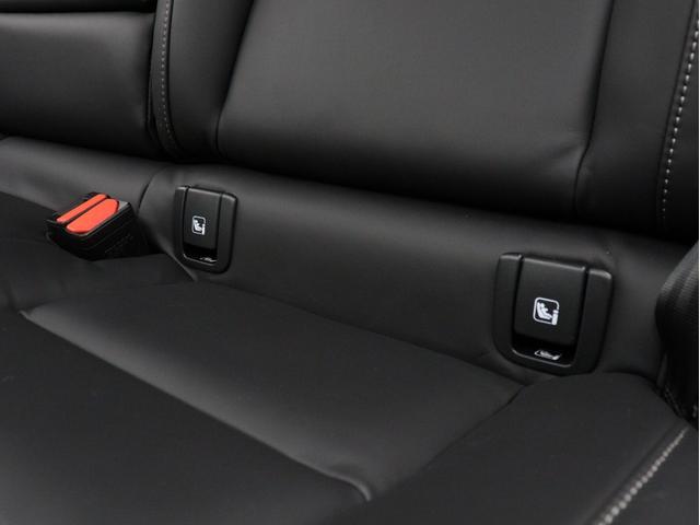 Ｖ６０ ウルトラ　Ｔ６　ＡＷＤ　プラグインハイブリッド　ＰＨＥＶ　サンルーフ　Ｇｏｏｇｌｅ搭載　ドラレコ　前後シートヒーター　ステアリングホイールヒーター　リラクゼーション機能　ベンチレーション機能　クリスタルシフトノブ　ドリフトウッドパネル　１９ＡＷ（41枚目）