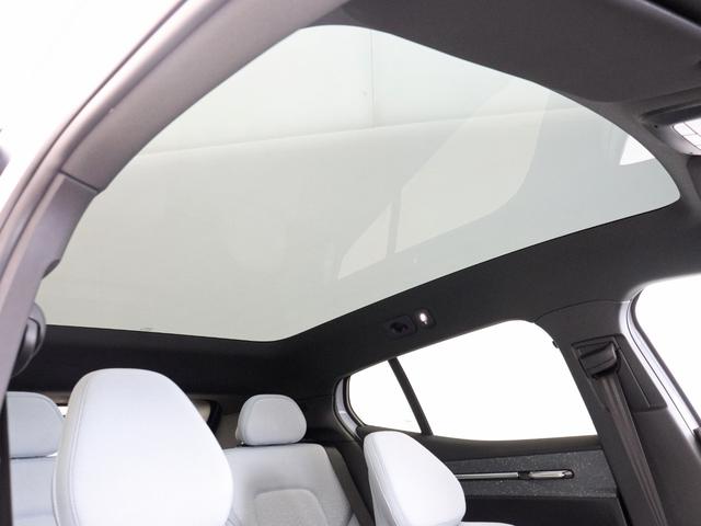 EX30 ウルトラシングルモーター エクステンデッドレンジ 電気自動車 パノラマガラスルーフ Google搭載 ドラレコ harman/kardon シートヒーター ステアリングヒーター パワーテールゲート 3Dビュー機能付360°カメラ 19インチAW(5枚目)