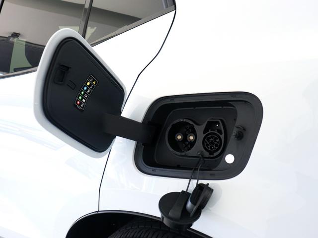 EX30 ウルトラシングルモーター エクステンデッドレンジ 電気自動車 パノラマガラスルーフ Google搭載 ドラレコ harman/kardon シートヒーター ステアリングヒーター パワーテールゲート 3Dビュー機能付360°カメラ 19インチAW(8枚目)