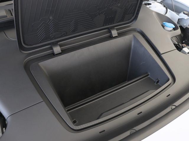 EX30 ウルトラシングルモーター エクステンデッドレンジ 電気自動車 パノラマガラスルーフ Google搭載 ドラレコ harman/kardon シートヒーター ステアリングヒーター パワーテールゲート 3Dビュー機能付360°カメラ 19インチAW(22枚目)