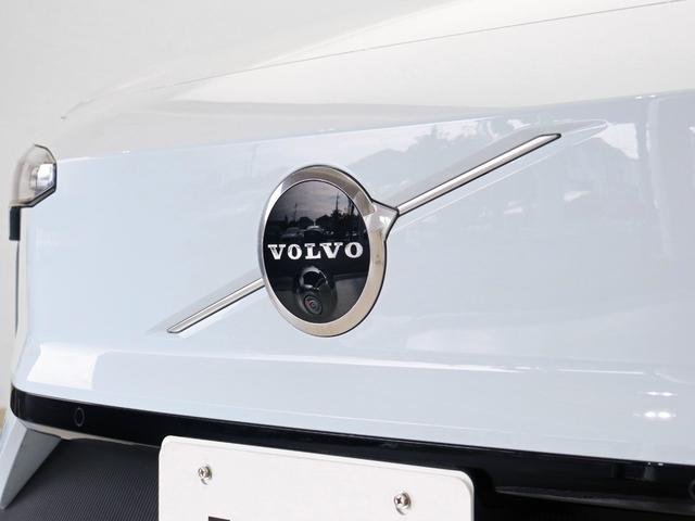 EX30 ウルトラシングルモーター エクステンデッドレンジ 電気自動車 パノラマガラスルーフ Google搭載 ドラレコ harman/kardon シートヒーター ステアリングヒーター パワーテールゲート 3Dビュー機能付360°カメラ 19インチAW(23枚目)