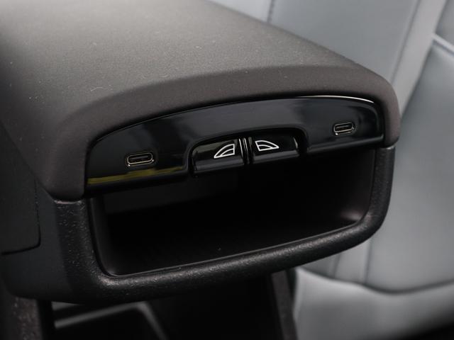 EX30 ウルトラシングルモーター エクステンデッドレンジ 電気自動車 パノラマガラスルーフ Google搭載 ドラレコ harman/kardon シートヒーター ステアリングヒーター パワーテールゲート 3Dビュー機能付360°カメラ 19インチAW(36枚目)