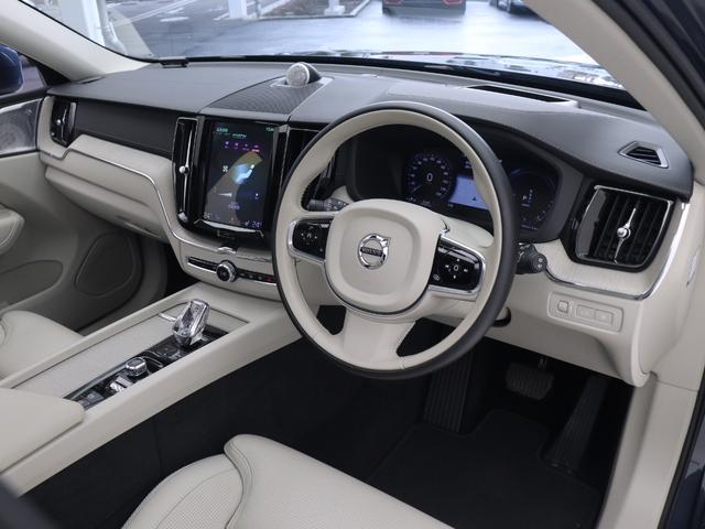 ＸＣ６０ リチャージ　ＰＨＶ　Ｔ８　ＡＷＤ　インスクリプション　ＰＨＥＶ　サンルーフ　Ｂ＆Ｗ　エアサス　２０２１年モデル　ドラレコ　スーパーチャージャー　シートヒーター　２０インチＡＷ　パワーテールゲート　ワイヤレススマホチャージ　３６０°カメラ　ウッドパネル（40枚目）