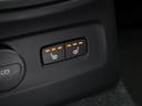 リチャージ　ＰＨＶ　Ｔ５　インスクリプション　ＰＨＥＶ　電動パノラマサンルーフ　２０２１年モデル　前後純正ドラレコ　赤革　ｈａｒｍａｎ／ｋａｒｄｏｎ　クリスタルシフトノブ　ドリフトウッドパネル　前後シートヒーター　１９インチダイヤモンドカットＡＷ（15枚目）