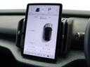 ウルトラシングルモーター　エクステンデッドレンジ　電気自動車　パノラマガラスルーフ　Ｇｏｏｇｌｅ搭載　前後ドラレコ　ｈａｒｍａｎ／ｋａｒｄｏｎ　シートヒーター　ステアリングヒーター　パワーテールゲート　３Ｄビュー機能付３６０°カメラ　１９インチＡＷ（52枚目）
