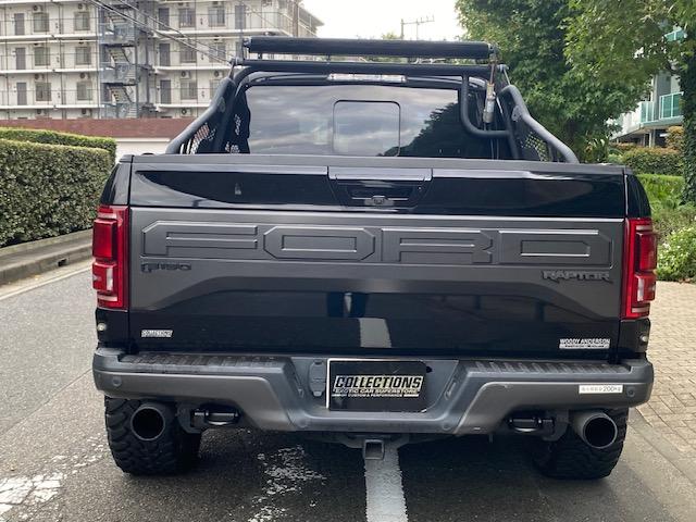 Ｆ－１５０ ラプター　自社輸入車　ＫＭＣ　ＸＤ２０インチＡＷ　ＦＯＸサス　Ｖ６　３．５Ｌ　Ｅｃｏｂｏｏｓｔ　ｔｗｉｎ－ｔｕｒｂｏ　Ｅ／Ｇ１０ＳｐｅｅｄＡ／Ｔ　ＸＤ２０インチＡＷ　オープンカントリー３５／１２．５０Ｒ２０ＦＯＸサスペンション　パノラマルーフ（3枚目）