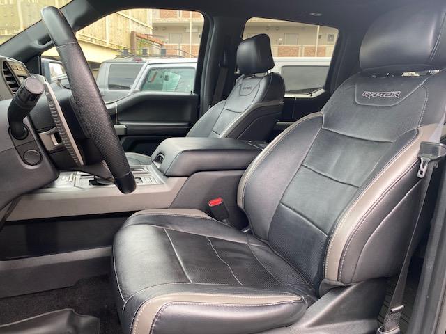 Ｆ－１５０ ラプター　自社輸入車　ＫＭＣ　ＸＤ２０インチＡＷ　ＦＯＸサス　Ｖ６　３．５Ｌ　Ｅｃｏｂｏｏｓｔ　ｔｗｉｎ－ｔｕｒｂｏ　Ｅ／Ｇ１０ＳｐｅｅｄＡ／Ｔ　ＸＤ２０インチＡＷ　オープンカントリー３５／１２．５０Ｒ２０ＦＯＸサスペンション　パノラマルーフ（13枚目）