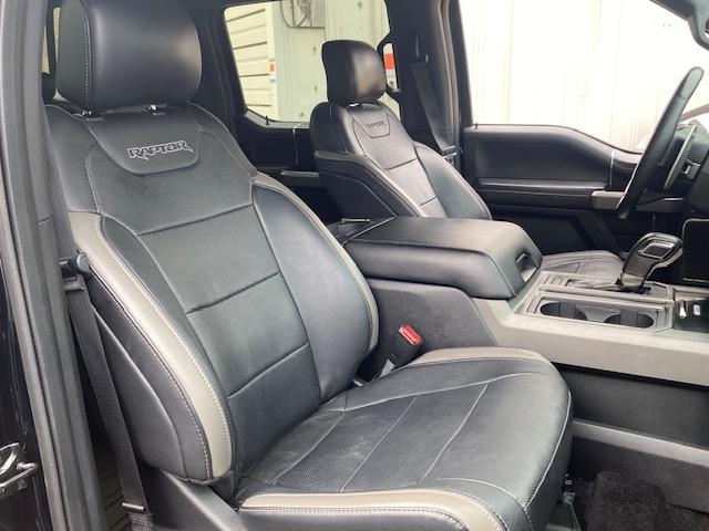 Ｆ－１５０ ラプター　自社輸入車　ＫＭＣ　ＸＤ２０インチＡＷ　ＦＯＸサス　Ｖ６　３．５Ｌ　Ｅｃｏｂｏｏｓｔ　ｔｗｉｎ－ｔｕｒｂｏ　Ｅ／Ｇ１０ＳｐｅｅｄＡ／Ｔ　ＸＤ２０インチＡＷ　オープンカントリー３５／１２．５０Ｒ２０ＦＯＸサスペンション　パノラマルーフ（16枚目）