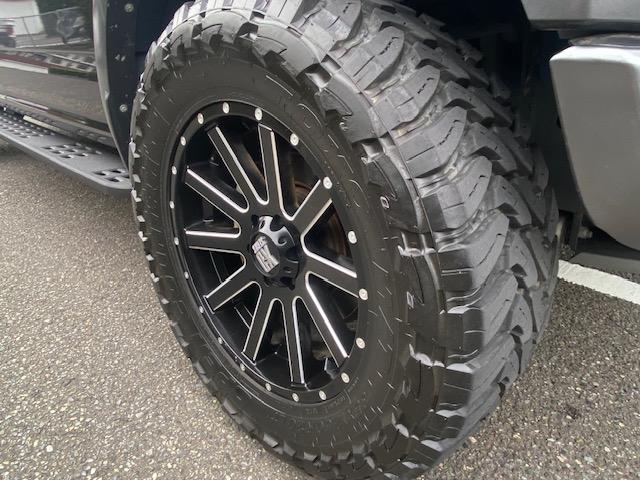 Ｆ－１５０ ラプター　自社輸入車　ＫＭＣ　ＸＤ２０インチＡＷ　ＦＯＸサス　Ｖ６　３．５Ｌ　Ｅｃｏｂｏｏｓｔ　ｔｗｉｎ－ｔｕｒｂｏ　Ｅ／Ｇ１０ＳｐｅｅｄＡ／Ｔ　ＸＤ２０インチＡＷ　オープンカントリー３５／１２．５０Ｒ２０ＦＯＸサスペンション　パノラマルーフ（19枚目）