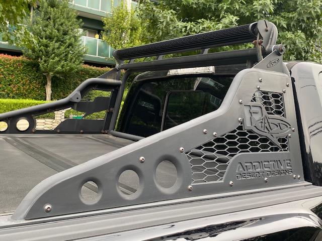 Ｆ－１５０ ラプター　自社輸入車　ＫＭＣ　ＸＤ２０インチＡＷ　ＦＯＸサス　Ｖ６　３．５Ｌ　Ｅｃｏｂｏｏｓｔ　ｔｗｉｎ－ｔｕｒｂｏ　Ｅ／Ｇ１０ＳｐｅｅｄＡ／Ｔ　ＸＤ２０インチＡＷ　オープンカントリー３５／１２．５０Ｒ２０ＦＯＸサスペンション　パノラマルーフ（23枚目）