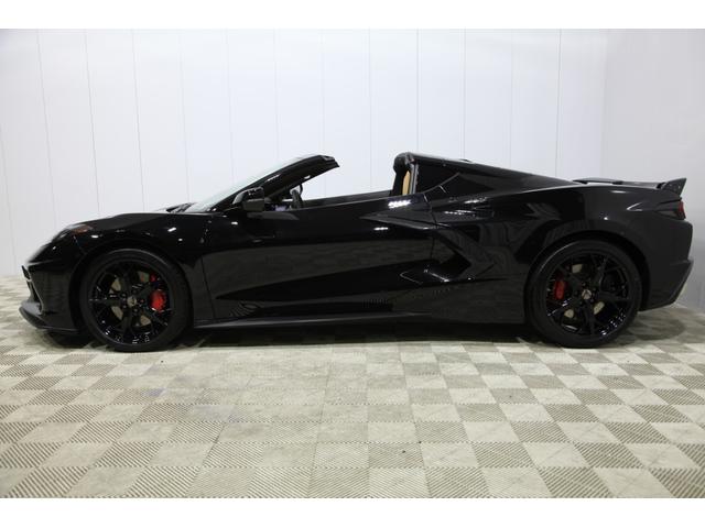 C8 2LT Z51パフォーマンスPKG フロントリフター 8速デュアルクラッチ 可変マフラー 左ハンドル Bremboアンチロックブレーキ デジタルインナーミラー ヘッドアップディスプレイ パドルシフター ソフトクローズリアハッチ ガラスエンジンフード(45枚目)