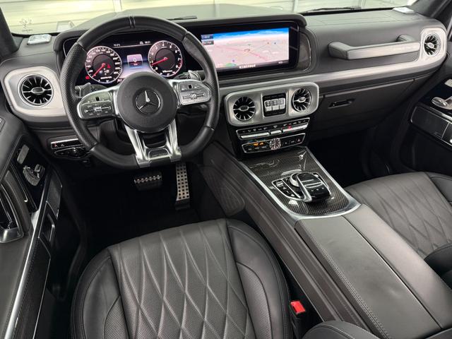 Ｇクラス Ｇ６３　ストロンガーザンタイムエディション　国内限定１００台　特別仕様車　ＡＭＧレザーエクスクルーシブ　ＡＭＧカーボンファイバーインテリアトリム　ＡＭＧ鍛造２２インチＡＷ　ドライビングダイナミックシート　サンルーフ　アップルカープレイ　３６０°カメラ（17枚目）