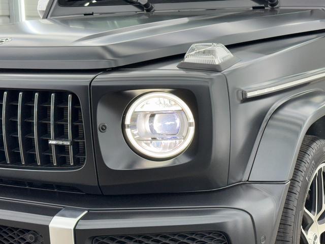 Ｇクラス Ｇ６３　ストロンガーザンタイムエディション　国内限定１００台　特別仕様車　ＡＭＧレザーエクスクルーシブ　ＡＭＧカーボンファイバーインテリアトリム　ＡＭＧ鍛造２２インチＡＷ　ドライビングダイナミックシート　サンルーフ　アップルカープレイ　３６０°カメラ（22枚目）