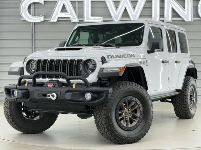 ジープ・ラングラーアンリミテッド ルビコン３９２　Ｖ８　生産終了　ファイナルエディション　世界限定３７００台　全国保証　純正可変マフラー　１２．３インチモニター　スカイトップ　フロント１２ｗａｙパワーシート　専用ブラックナッパレザー　アップルカープレイ　ビルシュタインアルミダンパー（32枚目）