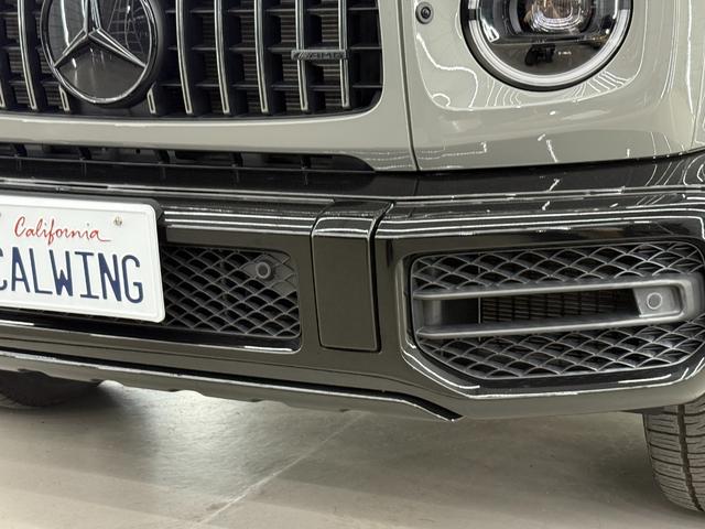Ｇクラス Ｇ６３　左Ｈ　スペシャルオーダー　ＡＭＧナイト　特注仕様　マヌファクトゥーアプログラムプラス　ＡＭＧカーボンファイバーインテリア　フルレザー仕様　サンルーフ　アップルカープレイ　ブルメスターサウンド　サンルーフ　ソフトクローズドア　リラクゼーション機能（8枚目）