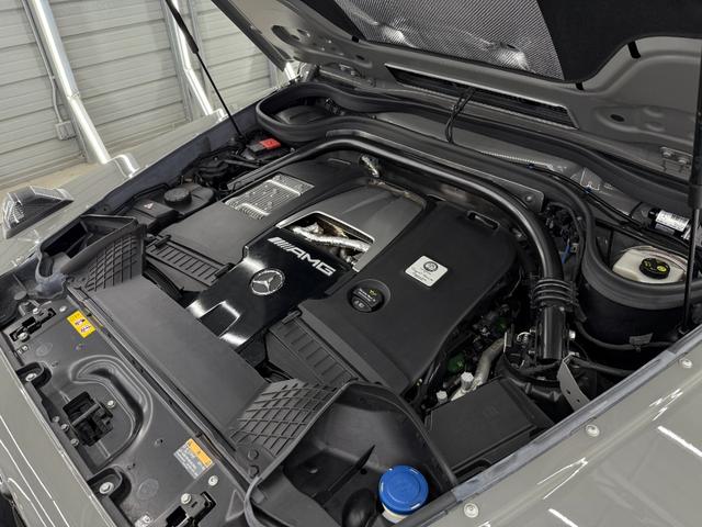 Ｇクラス Ｇ６３　左Ｈ　スペシャルオーダー　ＡＭＧナイト　特注仕様　マヌファクトゥーアプログラムプラス　ＡＭＧカーボンファイバーインテリア　フルレザー仕様　サンルーフ　アップルカープレイ　ブルメスターサウンド　サンルーフ　ソフトクローズドア　リラクゼーション機能（29枚目）