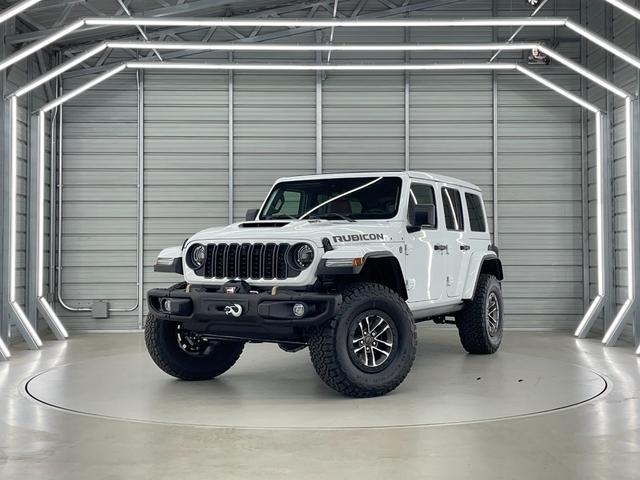 ジープ・ラングラーアンリミテッド ルビコン392 V8 生産終了 24yモデル限定レッドレザー スカイトップ 純正可変マフラー 12.3インチモニター フロント12wayパワーシート ワイヤレスアップルカープレイ ビルシュタインアルミダンパー アダプティブクルーズコントロールwithストップ(2枚目)