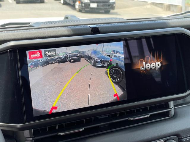 ジープ・ラングラーアンリミテッド ルビコン392 V8 生産終了 24yモデル限定レッドレザー スカイトップ 純正可変マフラー 12.3インチモニター フロント12wayパワーシート ワイヤレスアップルカープレイ ビルシュタインアルミダンパー アダプティブクルーズコントロールwithストップ(50枚目)