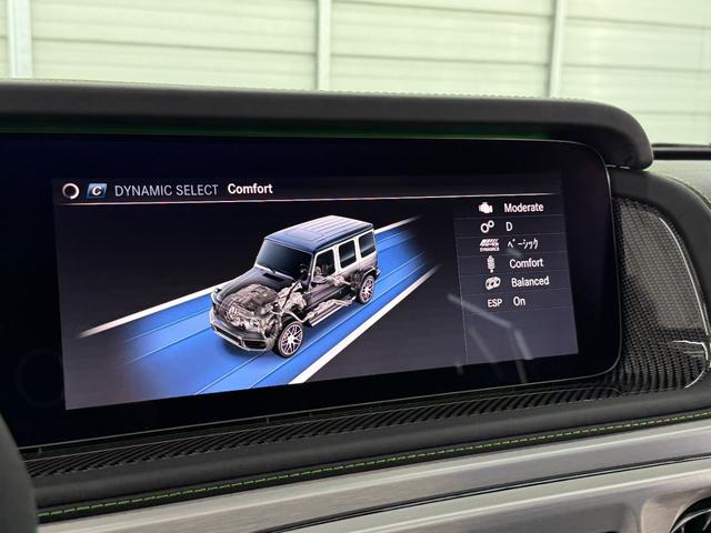 ＡＭＧダイナミックセレクトは、５つから選べるドライブモードで、普段の街乗りは「Ｃｏｍｆｏｒｔ」や「Ｓｐｏｒｔ」で走行することで室内に落ち着いたサウンドを響かせてくれます。