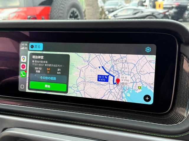 すっかりお馴染みのアップルカープレイ＆アンドロイドオートも、もちろん搭載されています！お手持ちのスマホを繋げば、スマホのナビを純正画面で使えるようになります。もちろん日本語表示、日本語案内です。