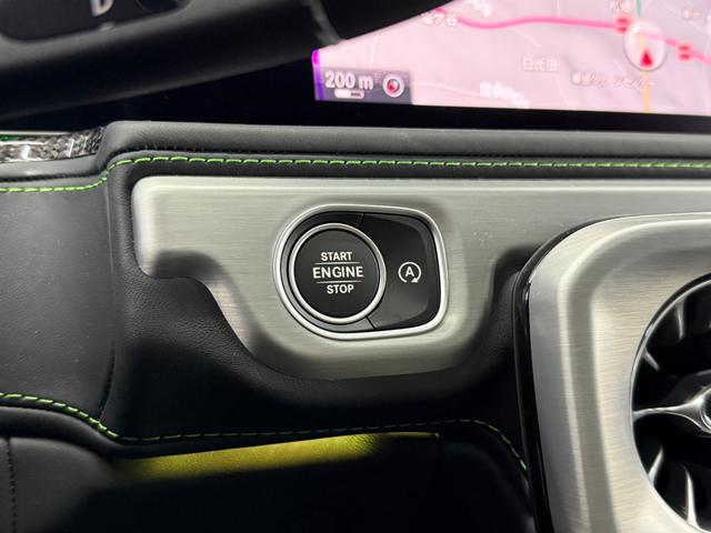 プッシュスタート＆アイドリングストップも付いています。