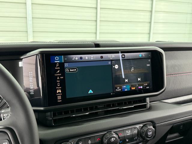 ジープ・ラングラーアンリミテッド ルビコンＸ　３．６Ｌ　新色４１　日本未発売グレード　スカイトップ　エクストリームリーコン３５タイヤＰＫＧ　フロント１２ｗａｙパワーシート　３５インチタイヤ　ブラックナッパレザーシート　１２．３インチモニター　ワイヤレスアップルカープレイ　シートヒーター（7枚目）