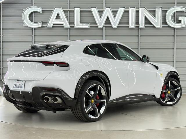 プロサングエ 右Ｈ　外装＆内装特別仕様カラー　カーボンＬＥＤステアリング　内外装カーボン　調光式パノラマルーフ　２３インチ鍛造ダイヤモンドＡＷ　フロントリフター　ブルメスターハイエンドオーディオ　ＲＯＳＳＯ　ＦＥＲＲＡＲＩ　ＢＩＡＮＣＯ　ＣＥＲＶＩＮＯ（24枚目）