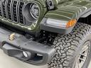 ルビコン３９２　Ｖ８　純正可変マフラー　生産終了決定　レアカラー　全国取引実績有り　スカイトップ　１２．３インチモニター　フロント１２ｗａｙパワーシート　ワイヤレスアップルカープレイ　ビルシュタインアルミダンパー　３．５インチリフトアップ（18枚目）