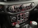 ルビコン３９２　Ｖ８　スカイトップ　生産終了決定　レッドインテリア　１２．３インチモニター　純正可変マフラー　１２ｗａｙパワーシート　シートヒーター　ワイヤレスアップルカープレイ　ビルシュタインアルミダンパー　３．２インチリフトアップ（45枚目）