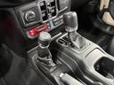 ルビコン３９２　限定車　ゴビ　スカイトップ　新並　１オナ　Ｖ８エンジン　純正可変マフラー　ＦＯＸアルミダンパー　２インチリフトアップ　アダプティブクルーズコントロール　２４年ＮＥＷデザイングリル　アップルカープレイ　シートヒーター　ステアリングヒーター（40枚目）