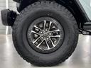 ルビコン３９２　Ｖ８　生産終了　純正可変マフラー　全国保証付き　スカイトップ　１２．３インチモニター　レッドレザー　フロント１２ｗａｙパワーシート　ワイヤレスアップルカープレイ　ビルシュタインアルミダンパー　シートヒーター（20枚目）