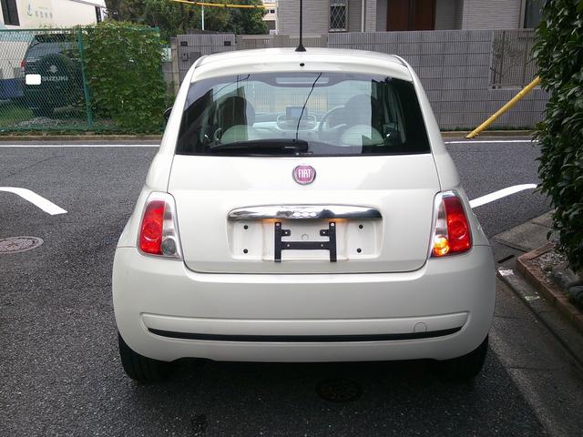 ５００ ペッレ　マイチェンモデル禁煙・１００台限定車ポルトローナフラウ社製レッドフル本革デザインレザーシート・白本革巻ステア＆スイッチ・Ｔベルト交換不要・ＴＶナビＥＴＣ・純正ＣＤオーディオ・デザイン専用アルミ取説記録（9枚目）