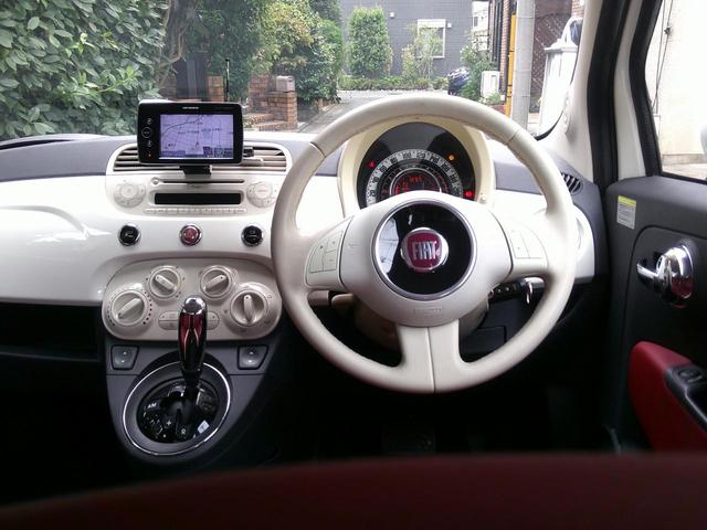 ５００ ペッレ　マイチェンモデル禁煙・１００台限定車ポルトローナフラウ社製レッドフル本革デザインレザーシート・白本革巻ステア＆スイッチ・Ｔベルト交換不要・ＴＶナビＥＴＣ・純正ＣＤオーディオ・デザイン専用アルミ取説記録（27枚目）