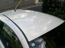 ルーフも当然、劣化や色ムラ日焼けの無い、艶の有る綺麗でクリアーな新車時状態。反射した雲や電線、住居までもが鮮明に映り込む程の艶がアリ、綺麗な状態を維持キープ品質に自信有アリ禁煙の弊社オススメ最終型ミト