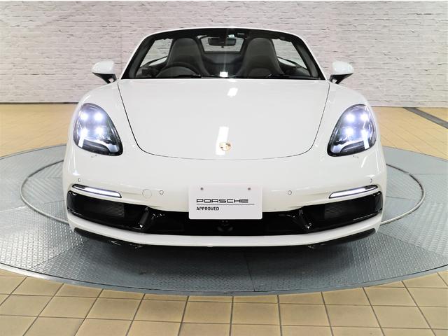 ポルシェ ７１８ボクスター その他 ７１８ボクスターｇｔｓ アダプティブクルーズコントロール レーンチェンジアシスト スポーツデザインパッケージ ロールオーバーバーボディー同色ペイント シートヒーター パークアシスト バックカメラ カラーメーター ホワイト 中古