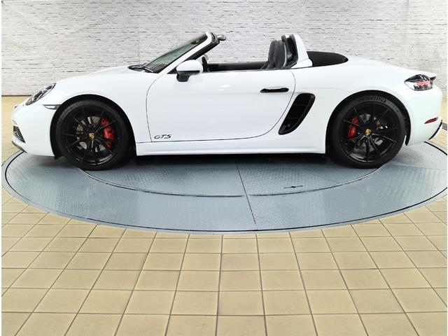 ポルシェ ７１８ボクスター その他 ７１８ボクスターｇｔｓ アダプティブクルーズコントロール レーンチェンジアシスト スポーツデザインパッケージ ロールオーバーバーボディー同色ペイント シートヒーター パークアシスト バックカメラ カラーメーター ホワイト 中古