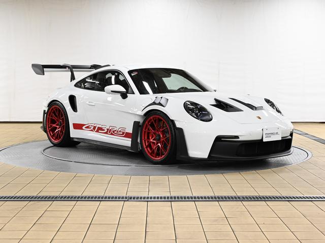 ９１１ ９１１ＧＴ３ＲＳ　クラブスポーツパッケージ　フロントアクスルリフトシステム　ＬＥＤマトリクスヘッドライトＰＤＬＳ＋　ＢＯＳＥサラウンドサウンドシステム　２０／２１インチ９１１ＧＴ３ＲＳ軽量鍛造アルミホイール（3枚目）