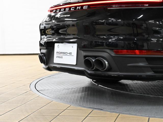 ９１１ ９１１カレラ　スポーツクロノパッケージ　スポーツテールパイプ　レザーパッケージ９３０　インテリアパッケージ　ディアマールライトシルバー　シートベンチレーション　２０／２１インチカレラエクスクルーシブデザインホイール（38枚目）