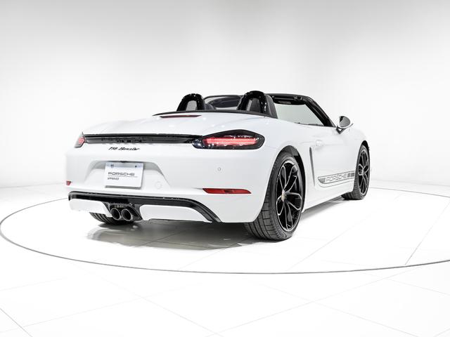 ７１８ボクスター ７１８ボクスター　スポーツクロノパッケージ　パワーステアリング　プラス　ポルシェアクティブサスペンションマネジメント　レーン　チェンジ　アシスト　パワーステアリングプラス　ペダル　フットレストアルミニウム（20枚目）